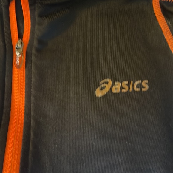 ASICS Quarter-Zip Athletic Top- M - Picture 2 of 7